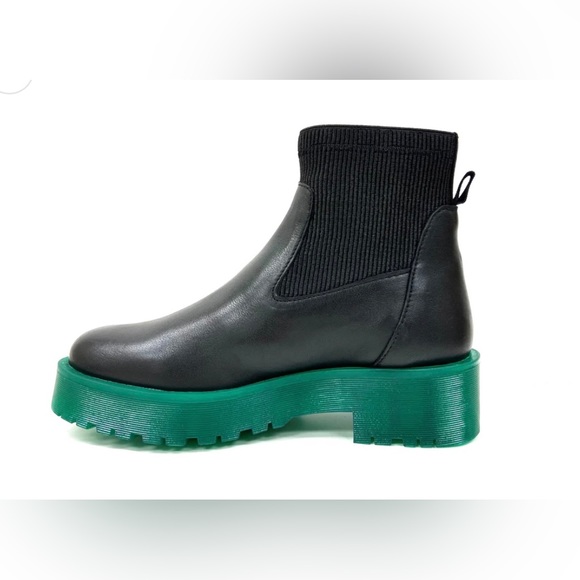 OOBASH
Olivia Green Platform Chelsea Boots - Picture 5 of 5